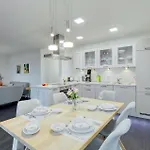 Apartament 2 Bedroom In