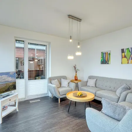 2 Bedroom Awesome In Eckernfoerde